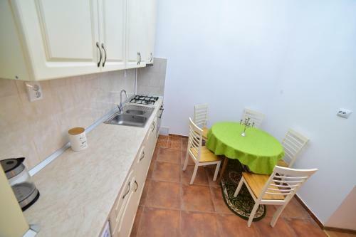 La Cristina - Big Square Apartment