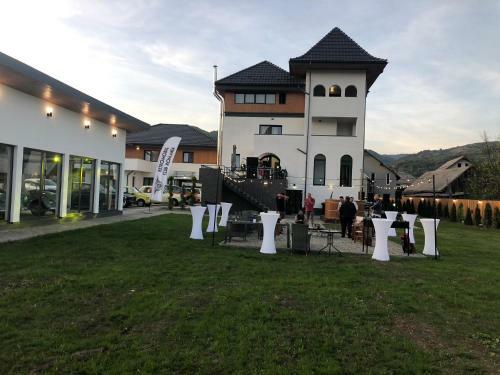 Hostal Pensiunea Maramures Guesthouse