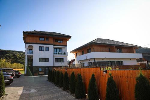 Hostal Pensiunea Maramures Guesthouse