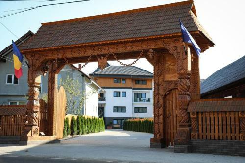 Hostal Pensiunea Maramures Guesthouse