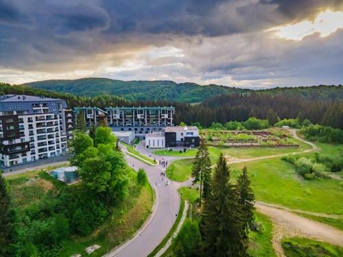Fabulous Panorama Silver Mountain 3 Rooms Apartment