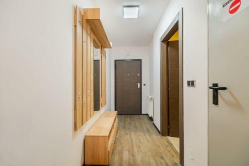 Fabulous Panorama Silver Mountain 3 Rooms Apartment