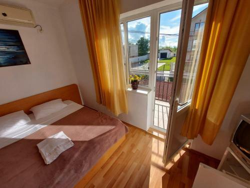 Hostal Vila Raysa Si Andrei Costinesti