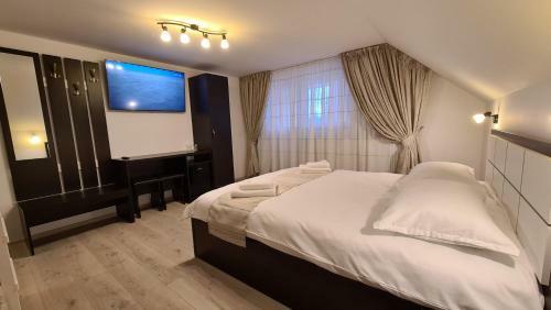 Hostal Pensiunea M?d?lina
