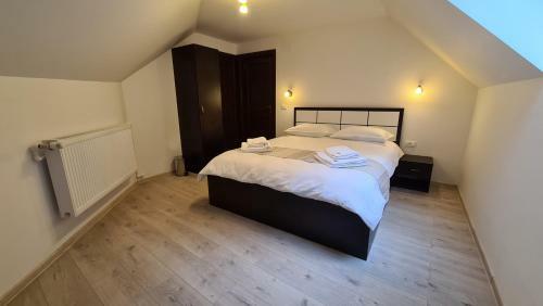 Hostal Pensiunea M?d?lina