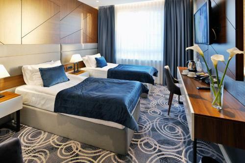 Sky Hotel