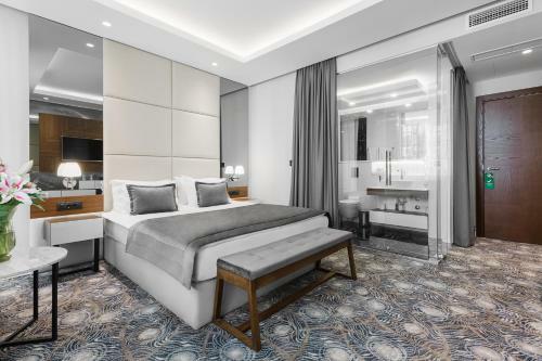 Sky Hotel