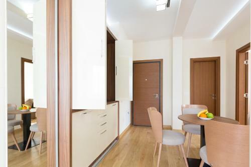Prime Hotel Garni