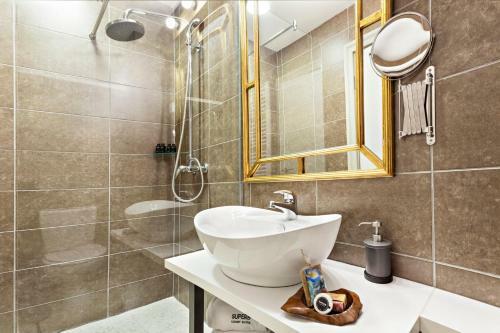 Apartamentos Superb Luxury Suites