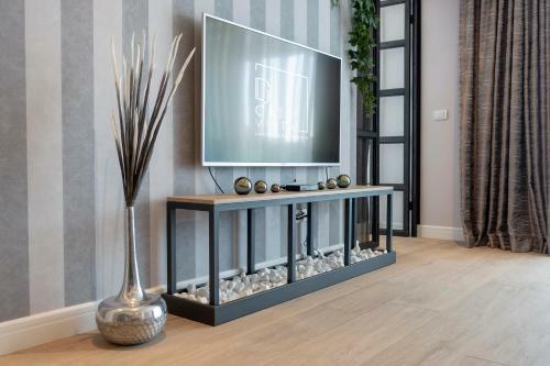Aparthotel Dj City Vista Luxury Apartments