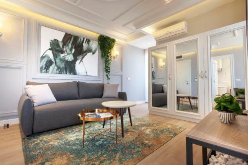 Aparthotel Dj City Vista Luxury Apartments