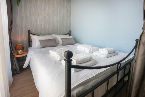 Aparthotel Dj City Vista Luxury Apartments