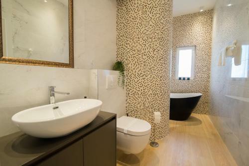 Aparthotel Dj City Vista Luxury Apartments