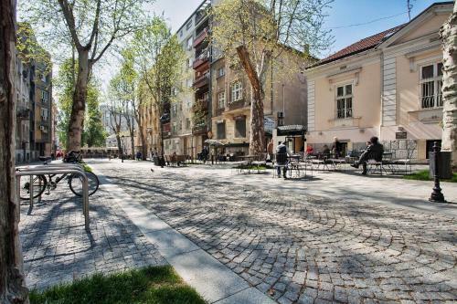 Apartamentos Hostgost At Skadarlija Square