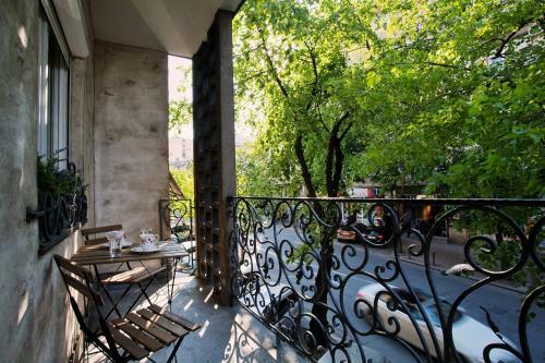 Apartamentos Hostgost At Skadarlija Square