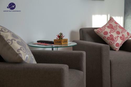Airport Rest Apartments