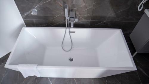 Apartamento Kings Palace Suites