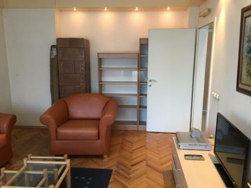 Mk Apartment In The Main Street