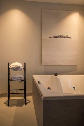 Hostal Korpa Spa Rooms