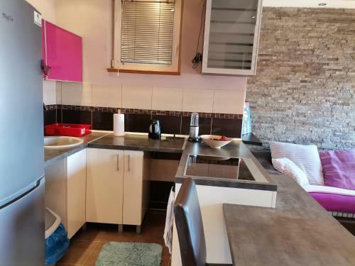 Impeccable 2-bed Apartment In Novi Sad