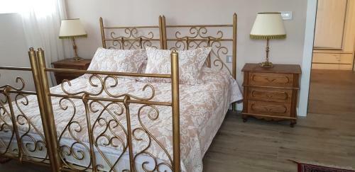 Hotel Schulhoff, Castle And Winery