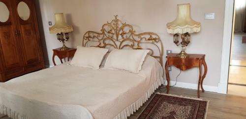 Hotel Schulhoff, Castle And Winery
