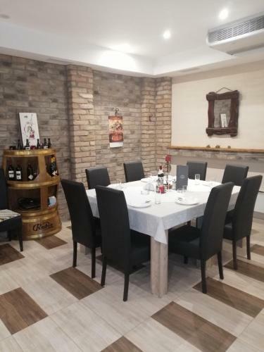 Motel Va? Kutak - Sobe Lux Za Izdavanje