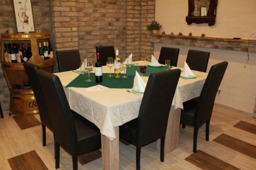 Motel Va? Kutak - Sobe Lux Za Izdavanje