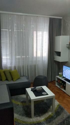 Akik Apartman Stan Na Dan