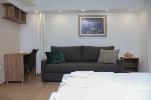 Bed & Breakfast Palace Megdan
