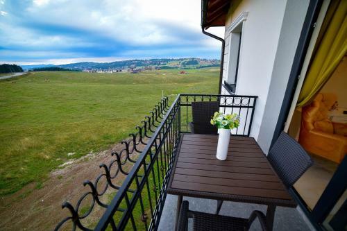 Aparthotel Adonis Resort & Spa