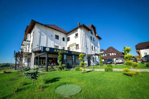 Aparthotel Adonis Resort & Spa