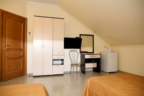 Hotel Lazur Kurortniy