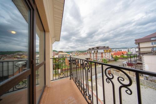 More Apartments Na Marsovom 21 (3)