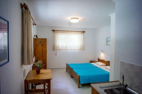 Anthea Apartments