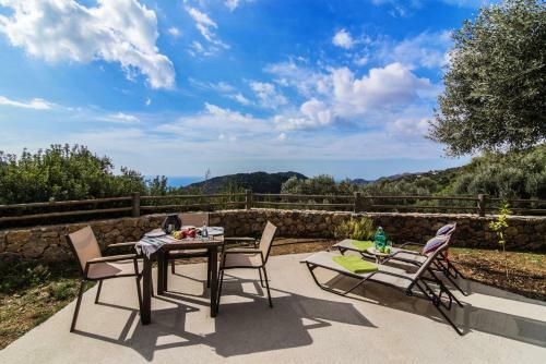 Christos Place