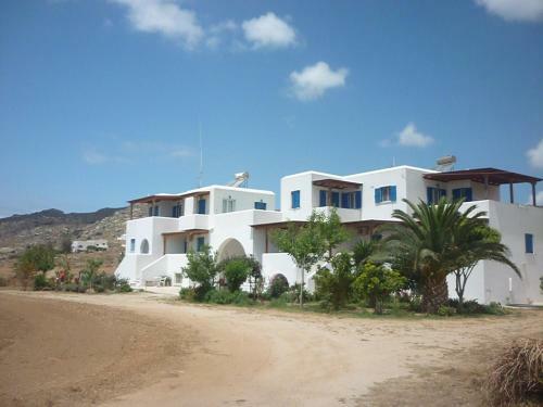 Joanna Apartments