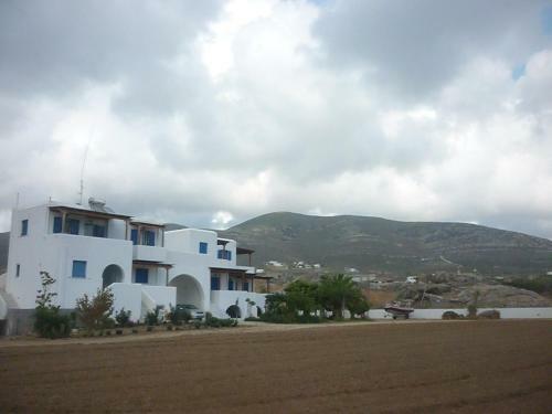 Joanna Apartments