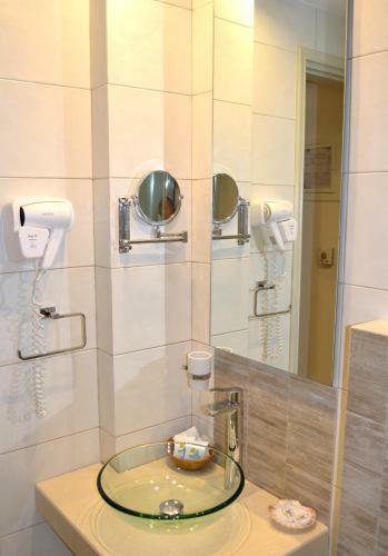 Aparthotel Saga Hotel