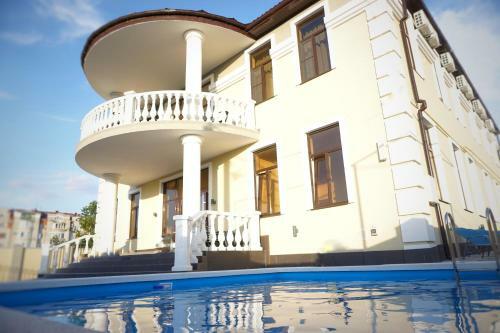 Hostal Villa Park & Spa