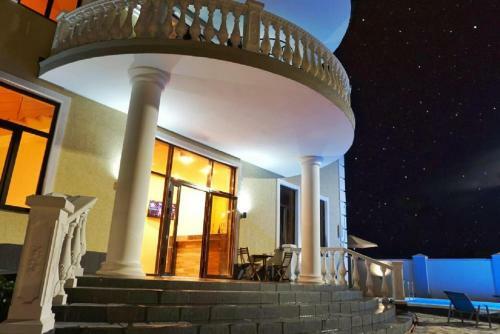 Hostal Villa Park & Spa