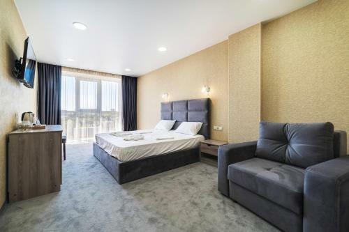 Grand Sapphire Hotel