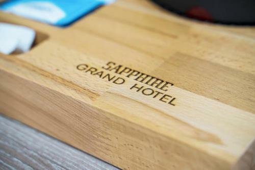Grand Sapphire Hotel