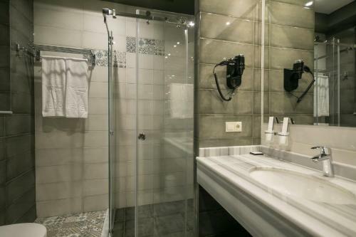 Vertex Spa Hotel