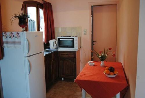 Apartamento Ermioni Rooms
