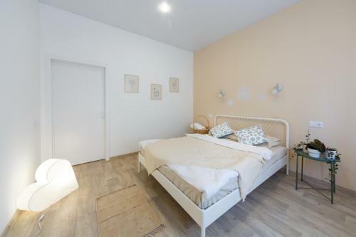 Botanika Hostel