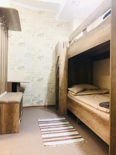 "???????" New Hostel