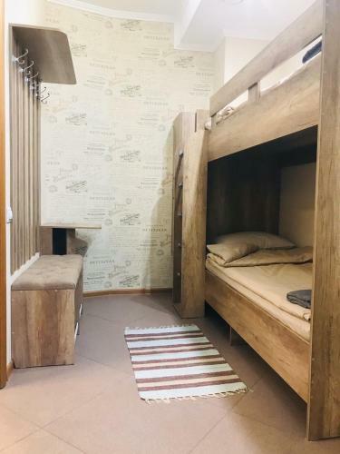 "???????" New Hostel