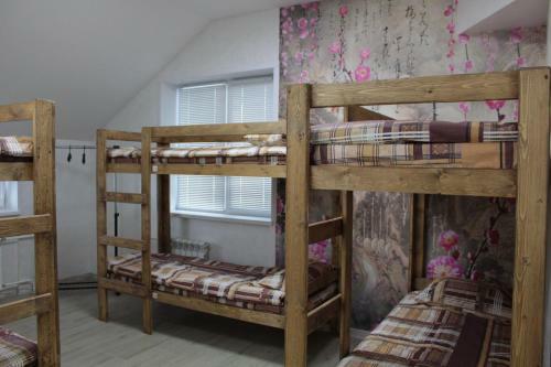 ????? Hostel