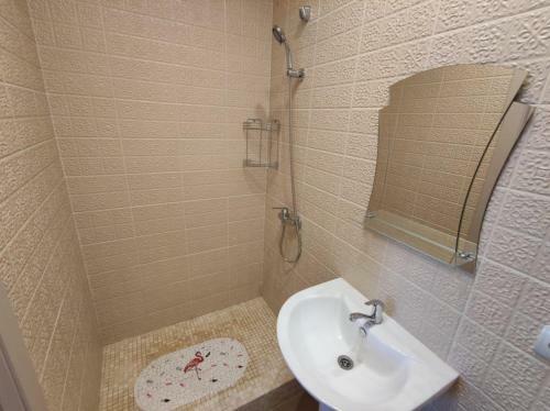 Hostal ?????